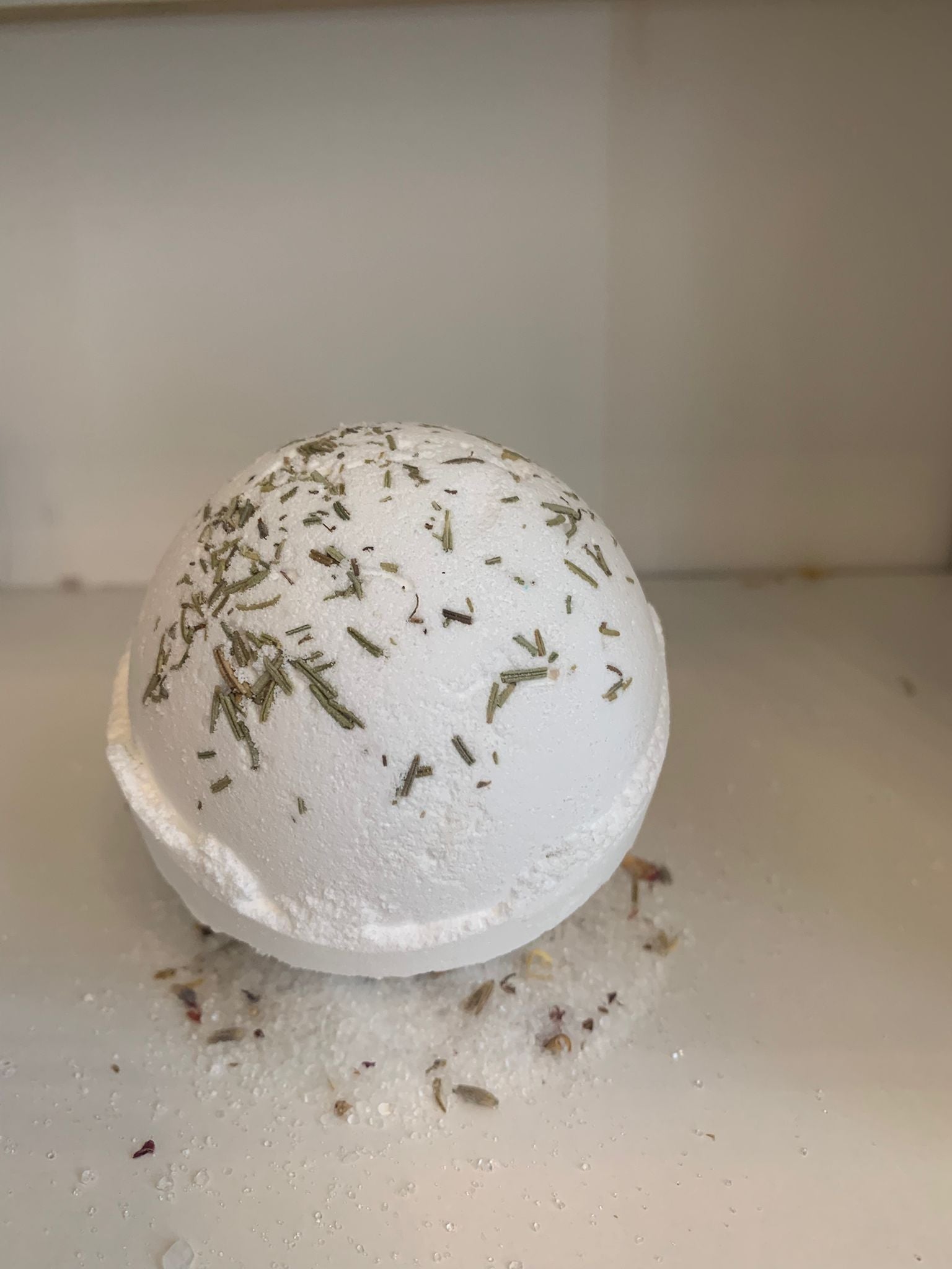 <a href="https://www.thefloatspa.co.uk/product/Luxury-Bath-Bomb-Set/">Luxury Bath Bomb Set</a> image 1