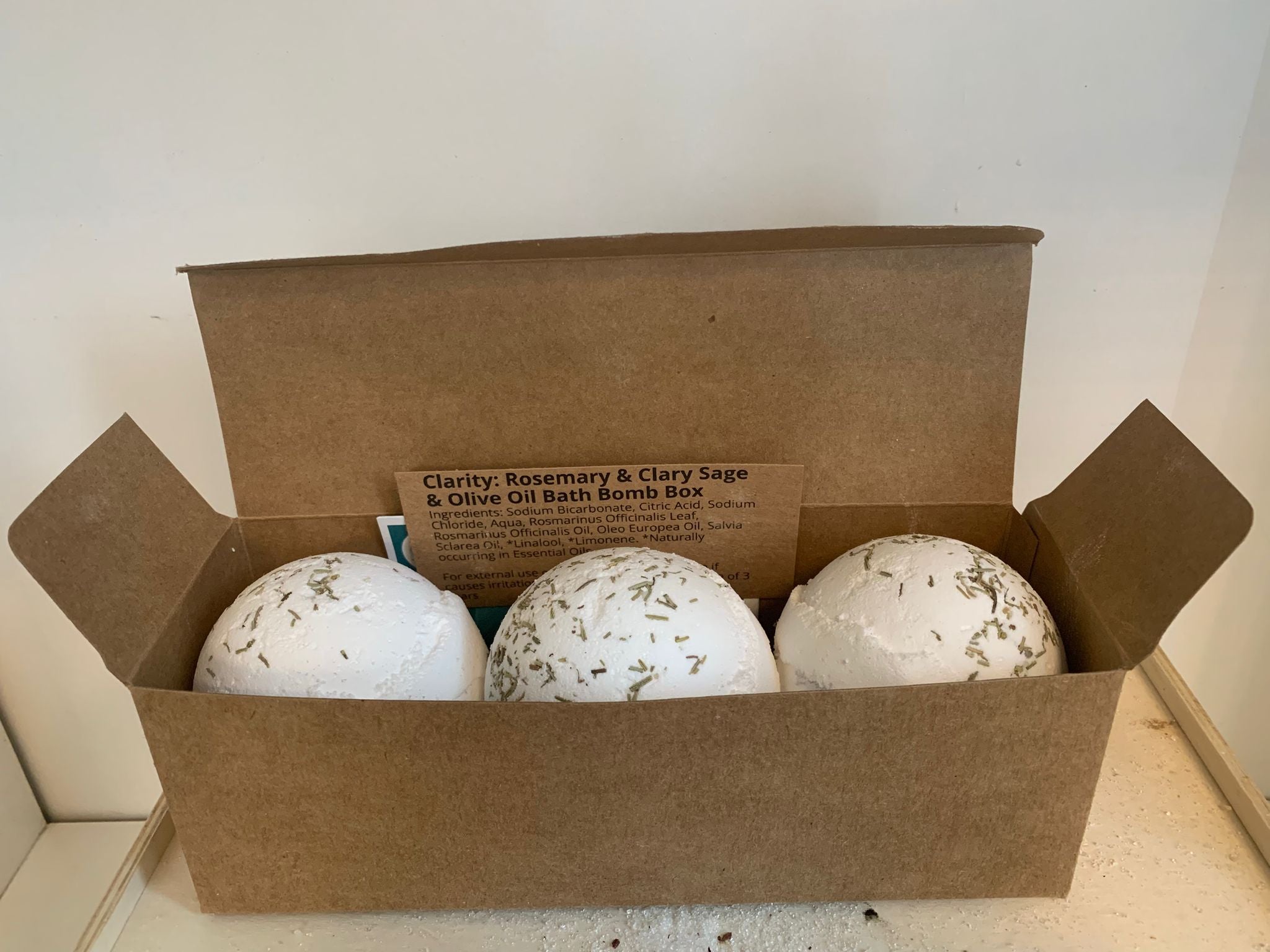 <a href="https://www.thefloatspa.co.uk/product/Luxury-Bath-Bomb-Set/">Luxury Bath Bomb Set</a> image 4