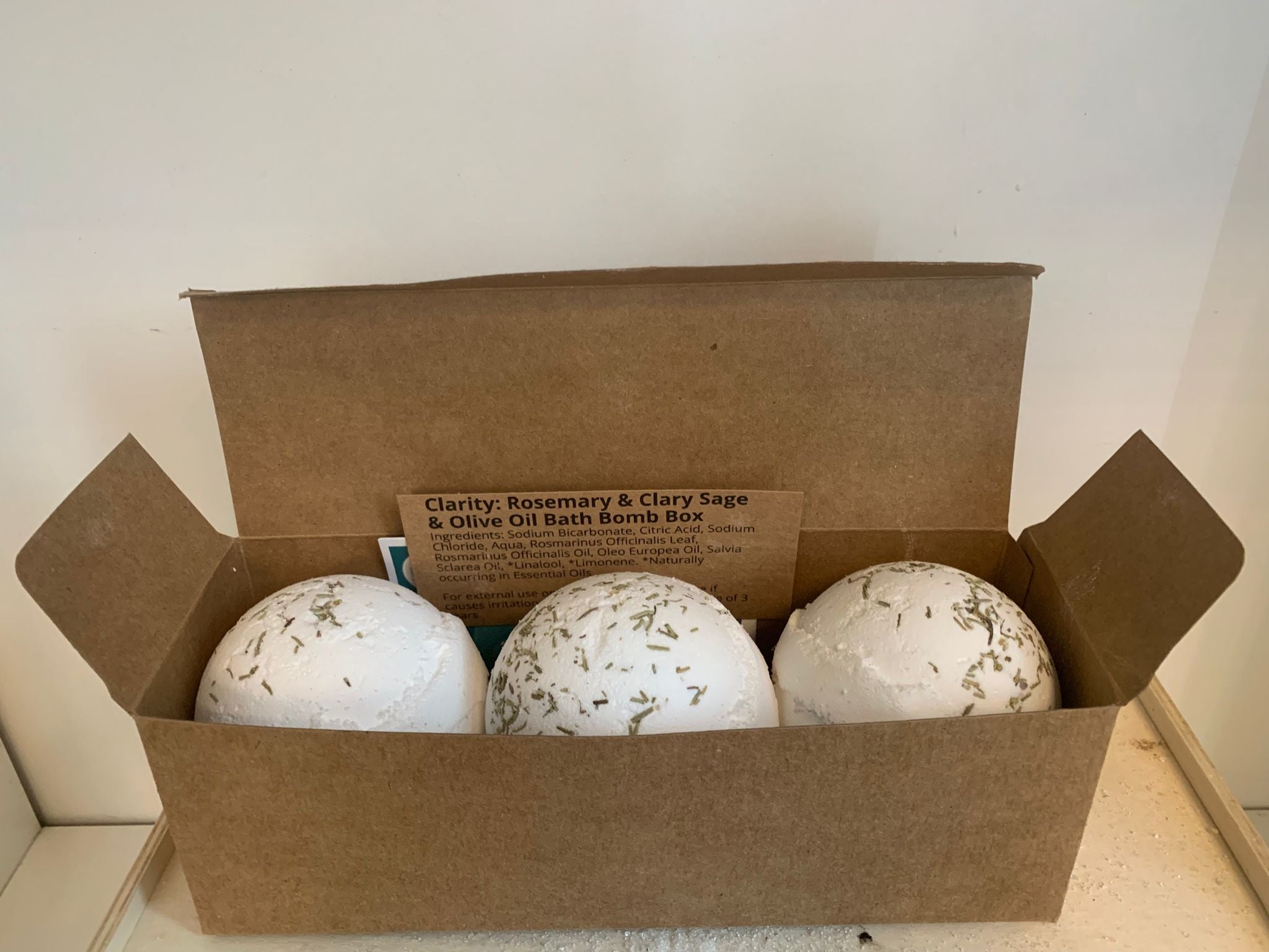 <a href="https://www.thefloatspa.co.uk/product/Luxury-Bath-Bomb-Set/">Luxury Bath Bomb Set</a> image 2